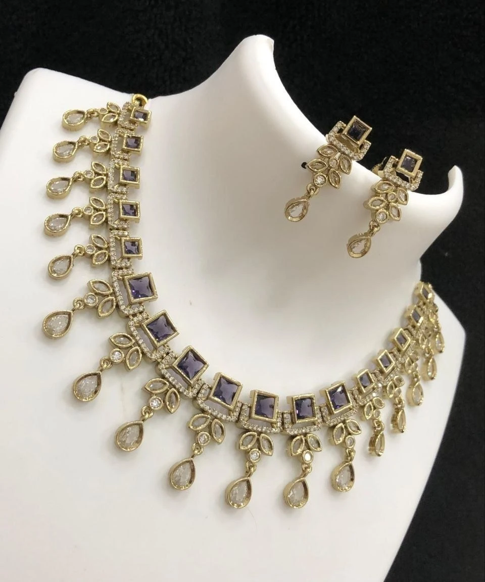Victorian Stone Necklace set - Pink